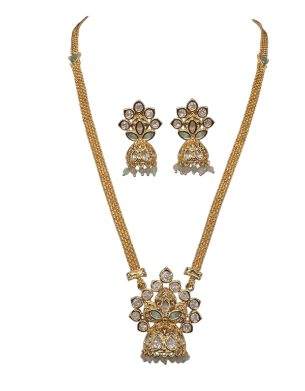 pendant prime Kundan Beads