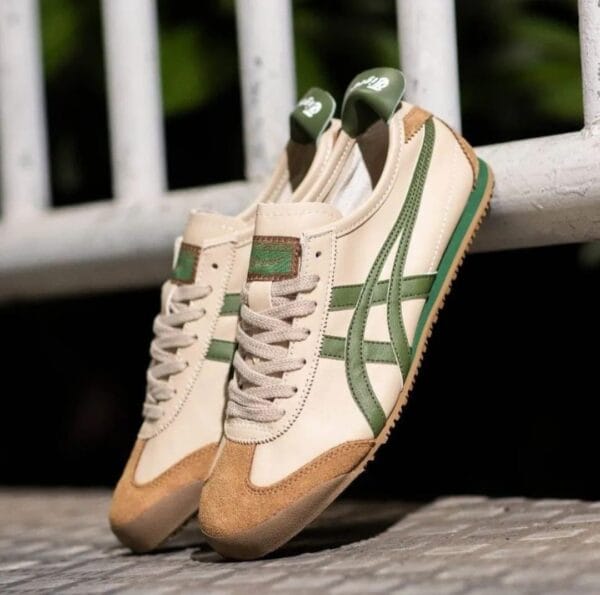 Asics Tiger