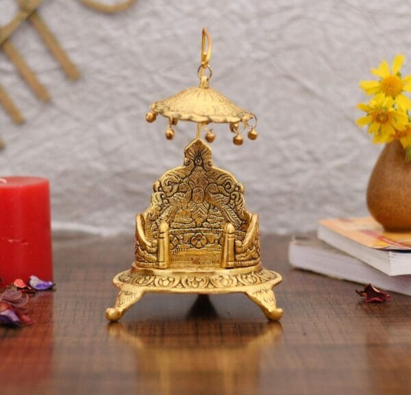 Metal Singhasan Oval Shaped