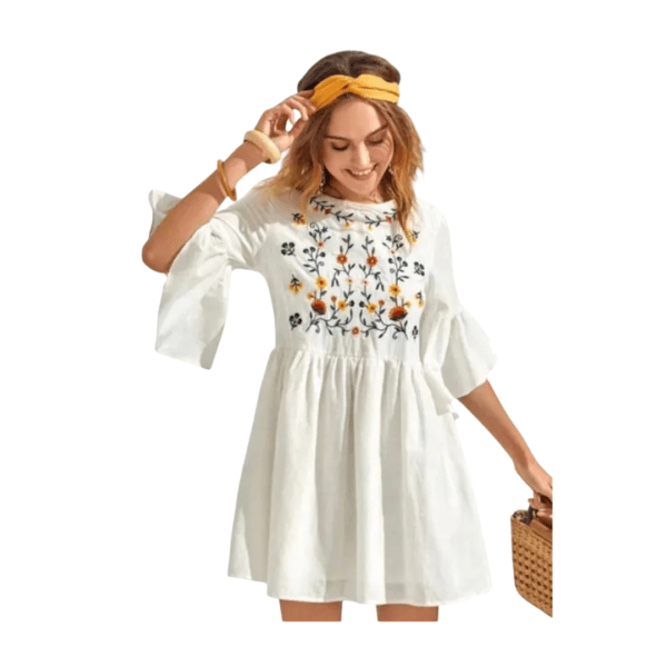 White embroidery short top - Image 3