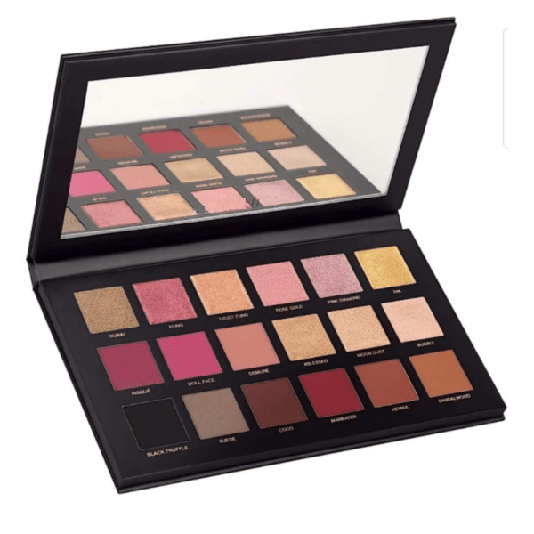 Blendable Eye Makeup - Image 2